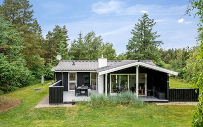 Atla - 2.5Km from the Sea