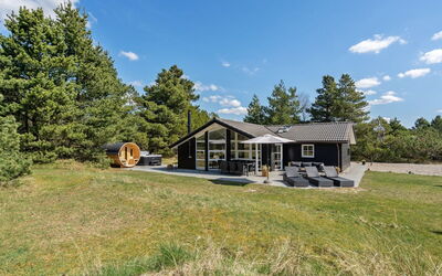 Edeltraut - 900M from the Sea