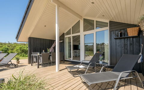 Selima - 300M from the Sea: Madera, Techo, Arquitectura, Casa, Casa, Cabaña, Vía Muerta, Madera Dura, Pendiente, Inmuebles