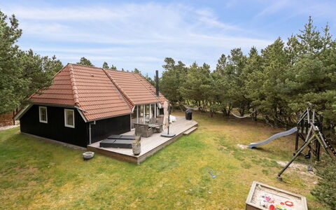 Ginna - 1.3Km from the Sea: Cabaña, Cobertizo, \Choza, Casa De Campo, Pradera, Choza, Granero, Cuarto De Troncos, Edificios Del Jardín