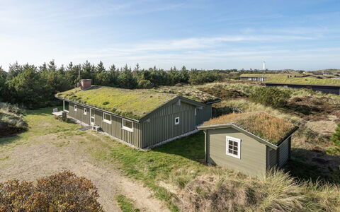 Neja - 400M from the Sea: Madera, Techo, Arquitectura, Casa, Casa, Cabaña, Vía Muerta, Madera Dura, Pendiente, Inmuebles