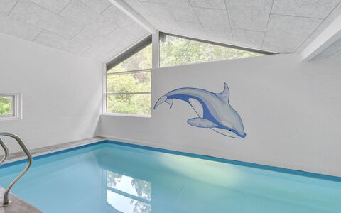 Liviana - from the Sea: Piscina, Material Compuesto, Techo, La Luz Del Día, Diseño