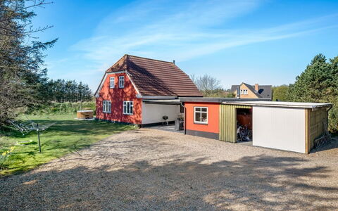 Thorlak - 1Km from the Sea: Cabaña, Cobertizo, \Choza, Casa De Campo, Pradera, Choza, Granero, Cuarto De Troncos, Edificios Del Jardín
