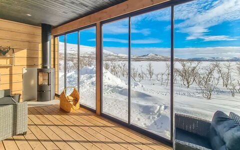 Hehku: Suelos De Madera, Madera Dura, Cordillera, Invierno, Tablón, Manchas De Madera, Cubierta, Eco Hotel, La Luz Del Día, Cuarto De Troncos