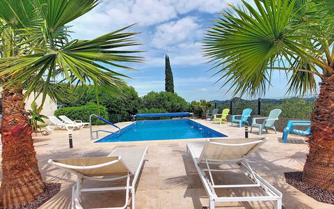 Les Lauriers Blancs: Azul, Piscina, Árbol, Recurso, Mueble Para Exteriores, Eco Hotel, Ocio, Paisajismo, Sombra, Jardín
