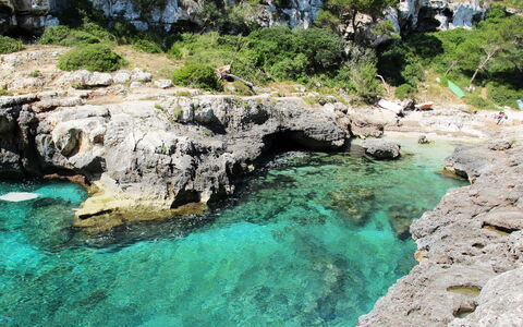 Gran Llombards: Agua, Los Recursos Hídricos, Planta, Paisaje Natural, Naturaleza, Azur, Vegetación, Corriente De Agua, Costeras Y Los Accidentes Geográficos Oceánico