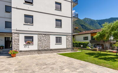 Adele - Novate Mezzola, Lombardía, Italia