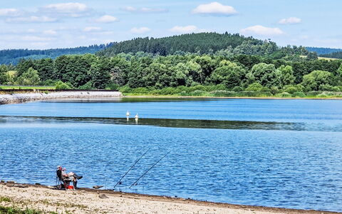 Hůrka: Los Recursos Hídricos, Agua, Cuerpo De Agua, Camino Acuático, Corriente De Agua, Banco, Verano, Lago, Costeras Y Los Accidentes Geográficos Oceánico, Canal
