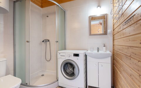 Nemo: Piso, Diseño De Interiores, Suelo, Arreglo De Tubería, Madera, Lavabo, Techo, Baño, Habitación, Lavabo Del Baño