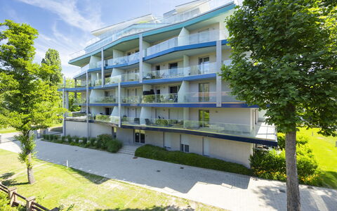 Mistral: Azul, Departamento, Balcón, Sombra, Condominio, Villa, Eco Hotel, Hotel