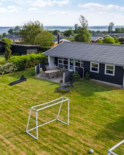 Gudrun - 250M from the Sea