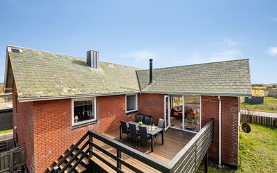 Hilppa - 400M from the Sea