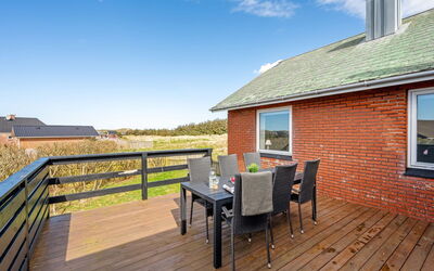 Hilppa - 400M from the Sea