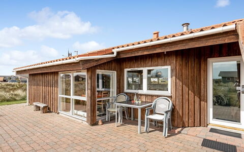 Hughe - 200M from the Sea