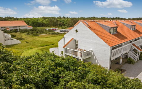 Jelke - 1Km from the Sea: 