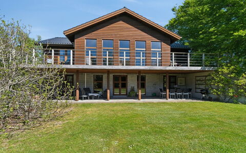 Nantje - 560M to the Fjord: Madera, Techo, Arquitectura, Casa, Casa, Cabaña, Vía Muerta, Madera Dura, Pendiente, Inmuebles