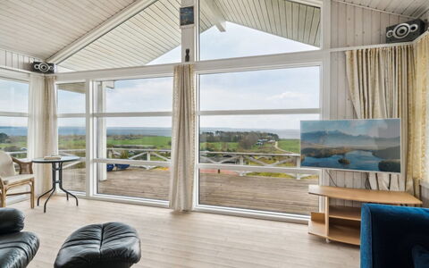 Gjuro - 800M from the Sea: Madera, Techo, Arquitectura, Casa, Casa, Cabaña, Vía Muerta, Madera Dura, Pendiente, Inmuebles
