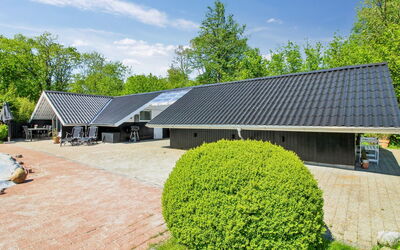 Jaakob - 30Km from the Sea