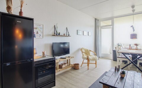 Brynhild - 50M from the Sea: Hierba, Pradera, Paisaje, Ecorregión, Llanura, Planta De La Comunidad, El Terreno Del Lote, Mueble Para Exteriores, Pradera, Shrubland