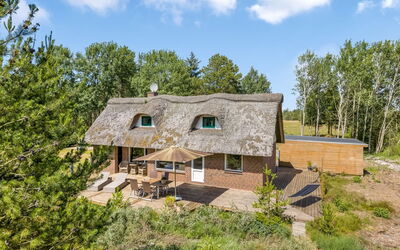 Kersta - 3.3Km from the Sea