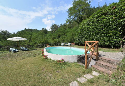 Casa Antelminelli: Agua, Nube, Planta, Cielo, Piscina, Sombra, Árbol, Mueble Para Exteriores, Ocio, Paisaje Natural