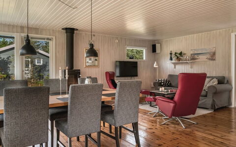 Bosse - from the Sea: Madera, Mueble, Piso, Diseño De Interiores, Techo, Suelo, Casa, Suelos De Madera, Sala, Habitación
