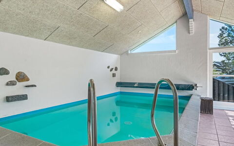 Persa - from the Sea: Mueble, Diseño De Interiores, Piso, Suelo, Techo, Habitación, Silla, Mesa, Departamento, Cocina Y Comedor Mesa