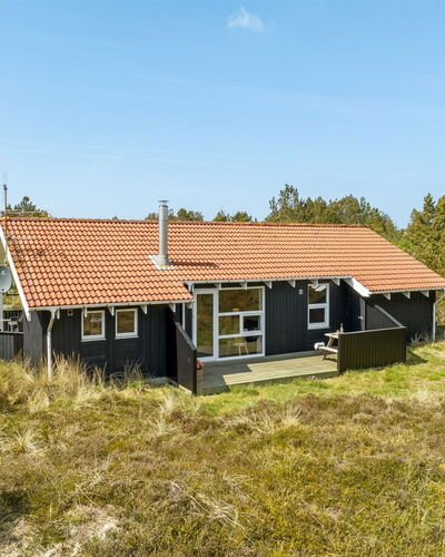 Elisenda - 1Km from the Sea