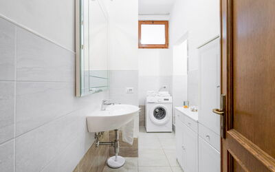 Cascine Apartment In Florence