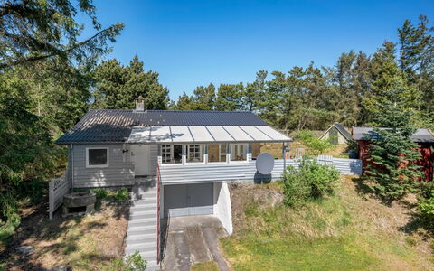 Jonnhild - 700M from the Sea