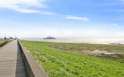 Stefani - 2Km from the Sea