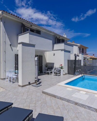 Villa Oli B