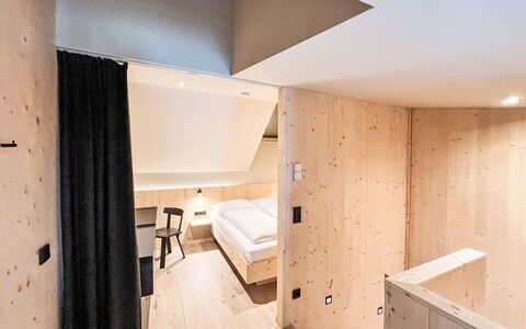Irdning - Donnersbachtal 651: Edificio, Comodidad, Madera, Suelo, Piso, Cajón, Casa, Gabinetes, Planta De Casa, Madera Dura
