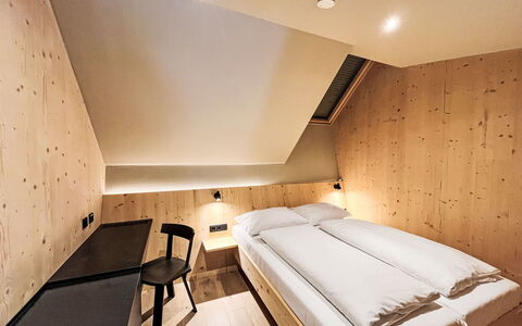 Irdning - Donnersbachtal 651: Edificio, Mueble, Propiedad, Comodidad, Ligero, Casa, Madera, Diseño De Interiores, Cama