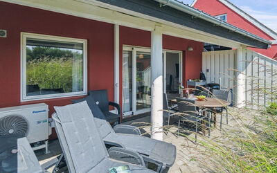Niyazi - 6Km from the Sea