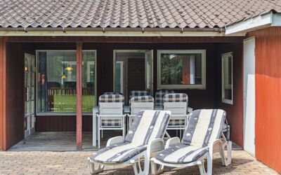 Fritza - 500M from the Sea