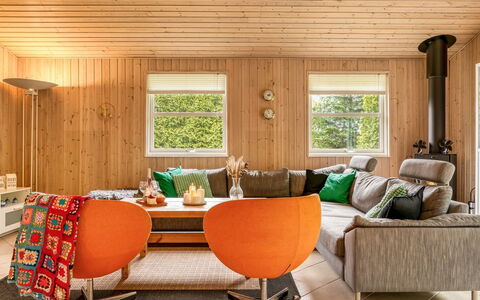 Felina - from the Sea: Mueble, Diseño De Interiores, Piso, Suelo, Madera, Mesa, Sala, Sofá, Techo, Silla