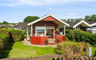 Anselmi - 25M from the Sea