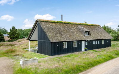 Helmi - 1.5Km from the Sea