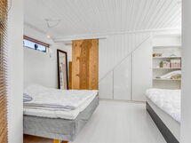 Anouk - 500M from the Sea