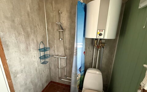 Srebrenka - 350M from the Sea: Arreglo De Tubería, Piso, Suelo, Plomería, Asiento Del Baño, Baño, Baño, Habitación, Loseta, Lavabo