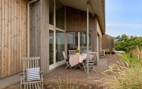 Susana - 50M from the Sea: Piscina, Mueble Para Exteriores, Mueble, Recurso, Losa, Eco Hotel, Sombra, Silla, Ocio, Inmuebles