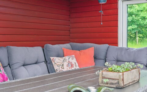 Lovisa - 7Km from the Sea: Piscina, Mueble Para Exteriores, Mueble, Recurso, Losa, Eco Hotel, Sombra, Silla, Ocio, Inmuebles