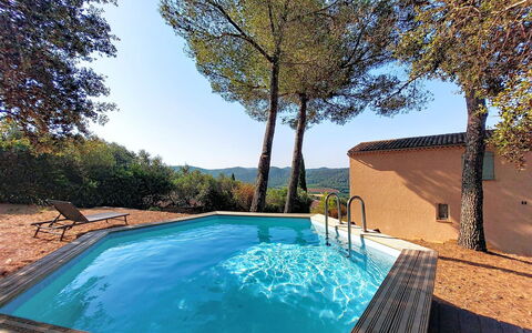 Le Belvédère D'Estelle: Piscina, Azul, Mueble Para Exteriores, Material Compuesto, Recurso, Sombra, Eco Hotel, Thermae, Fuente De Agua, Sunlounger