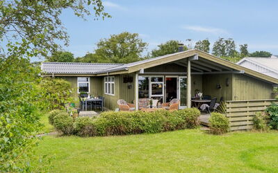 Konsta - 50M from the Sea