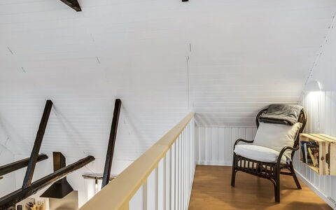 Thorgot - 3Km from the Sea: 
