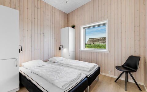 Marius - 400M from the Sea: Madera, Habitación, Congelación, Nieve, Tablón, Invierno, Cama, Lecho, Madera Dura, Marco De La Cama