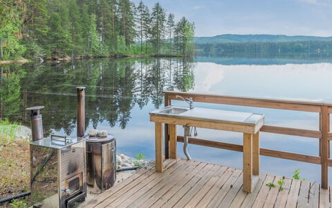 Levähdys: Mueble, Silla, Mueble Para Exteriores, Mesa, Madera, Mesa Al Aire Libre, Cocina Y Comedor Mesa, Sombra, Jardín, Paraguas