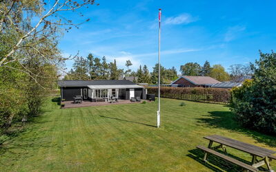 Ansine - 500M from the Sea