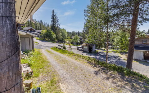 Rukaköngäs 27: Árbol, Casa, Cabaña, Alerce, Entrada De Coches, Hojas Perennes, Paisajismo, Vía Muerta
